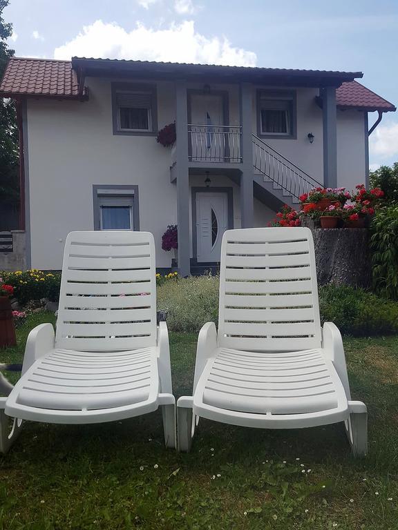 Guesthouse Samolov Vrhovine Экстерьер фото
