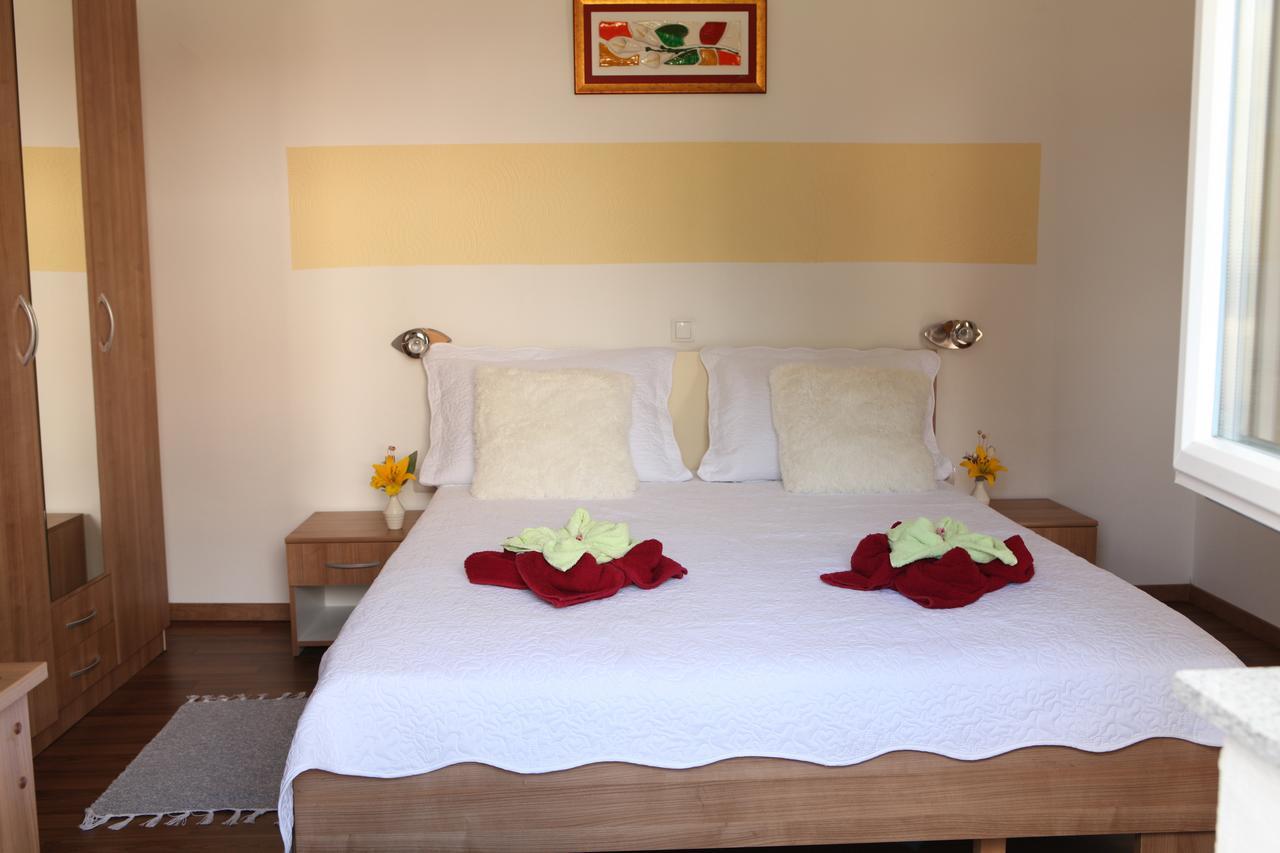 Guesthouse Samolov Vrhovine Экстерьер фото