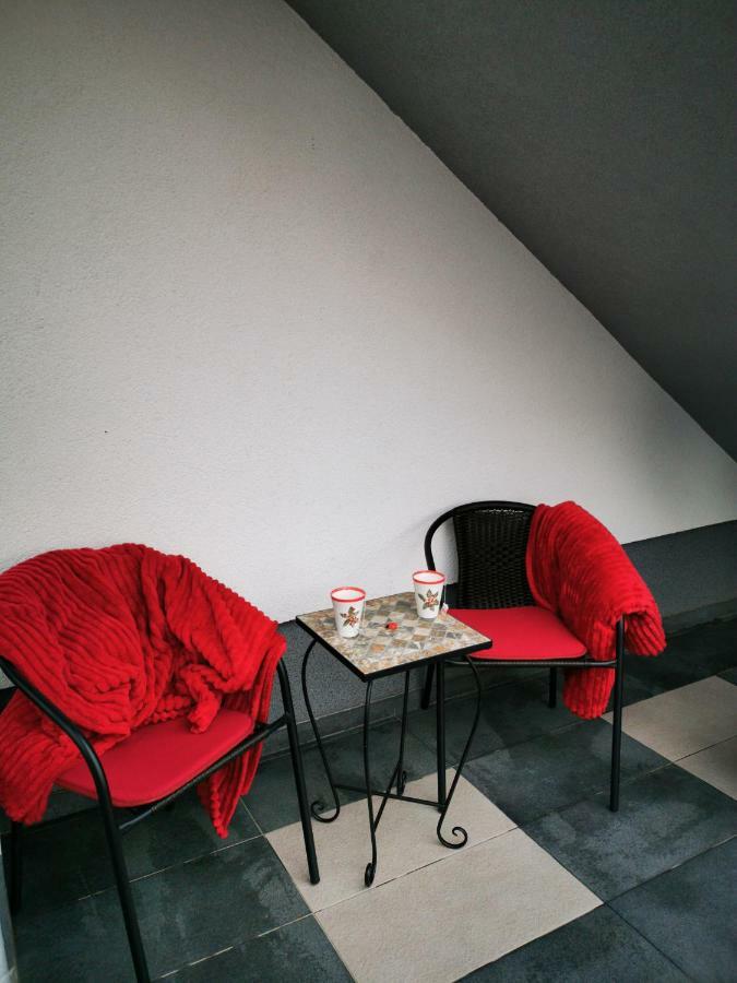 Guesthouse Samolov Vrhovine Экстерьер фото